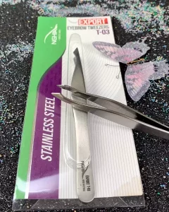 Pinza Para Cejas T.03 NGHIA